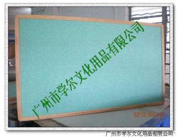 高品质木边公告板选购指南 榉木边、办公水松板、布板与绒布板全解析